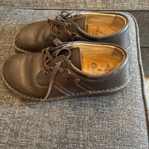 FINN COMFORT SHOES like new only worn a couple times on carpet inside